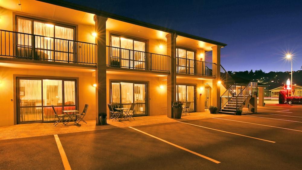 Motor 4* Oamaru